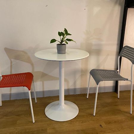 Burgos Hub Hostel Pasay Dış mekan fotoğraf
