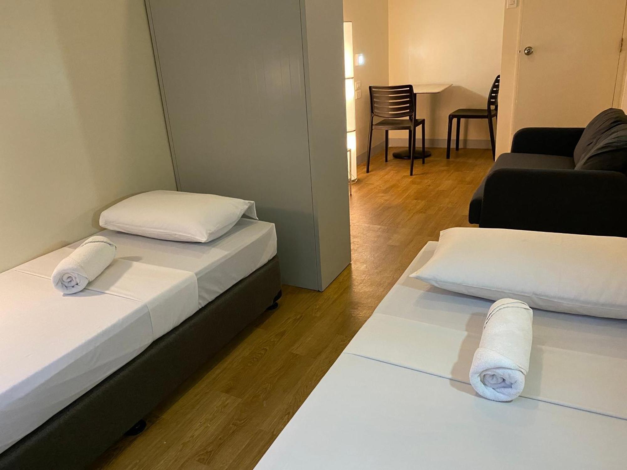 Burgos Hub Hostel Pasay Dış mekan fotoğraf
